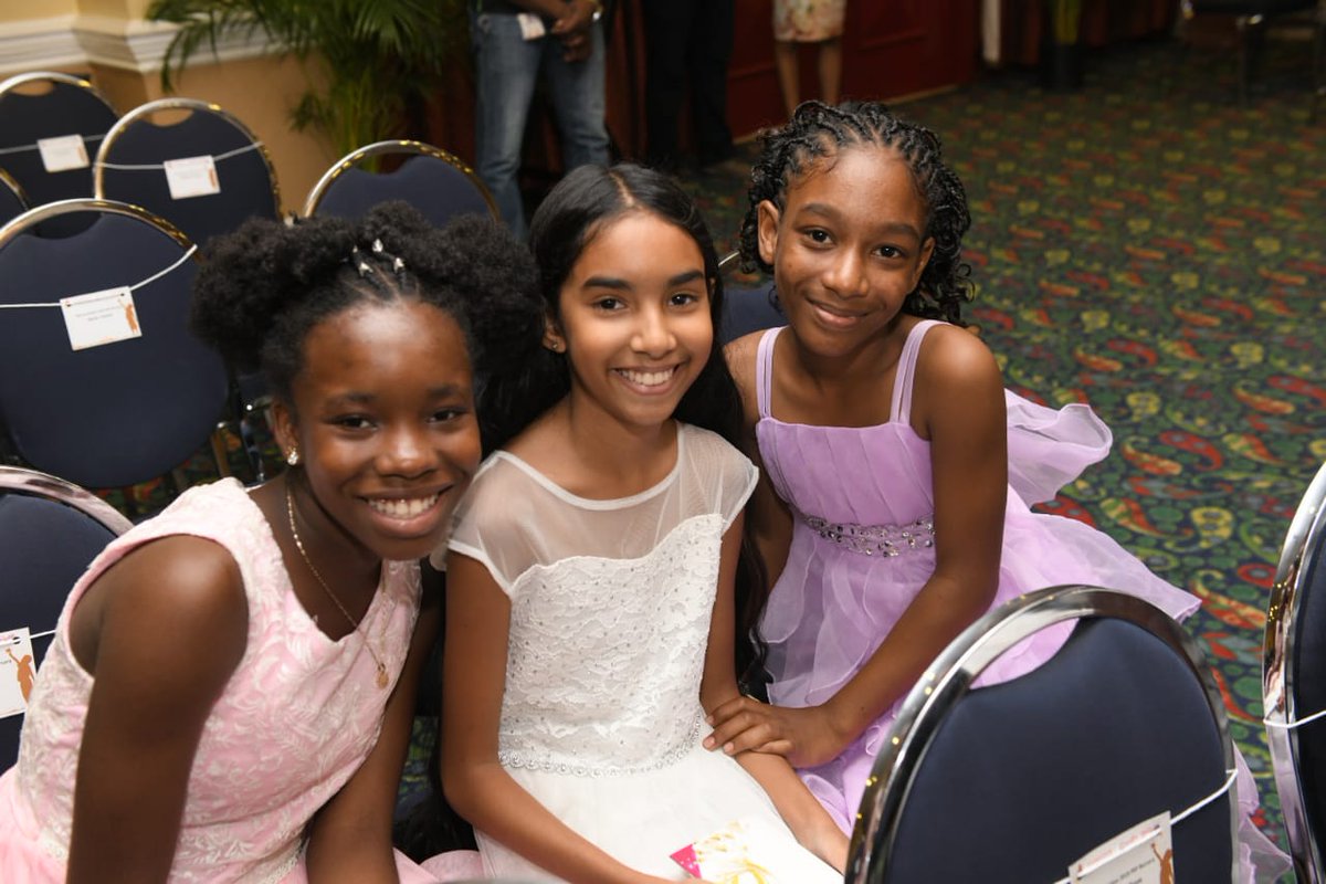 myvmgroup's tweet photo. The VM Foundation hosts its annual scholarship awards granting 62 students scholarships to further their secondary and tertiary education #VMFoundation #VMScholarships #VMBookSmart #VMCares #VMBuilds https://t.co/2HPXYnyLaQ