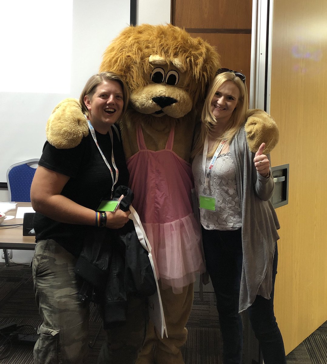 BigBrookside's tweet photo. Sam and Shana got a pic with Gracie the Lion! A mascot used to inspire children to get involved in community projects and tackle issues important to them. A privilege to meet these amazing young people! @LocalTrust #Connects19 https://t.co/OF2KgNLGEK