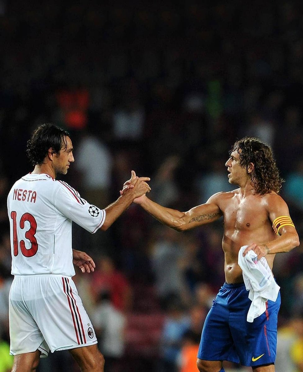 FM_Twittah's tweet photo. One Photo, Two Legends
#footballmemories #goat #goats #soccer #soccerplayer #soccerplayers #FCBMasia #igersBarçaB #BarçaB #ForçaBarça #Barça #ViscaBarça #BarçaFans #CampNou #acmilan #rossoneri #calcio #nesta #alessandronesta #forzamilan #magicomilan #milanosiamonoi #milanista https://t.co/cNBkYG3Ris
