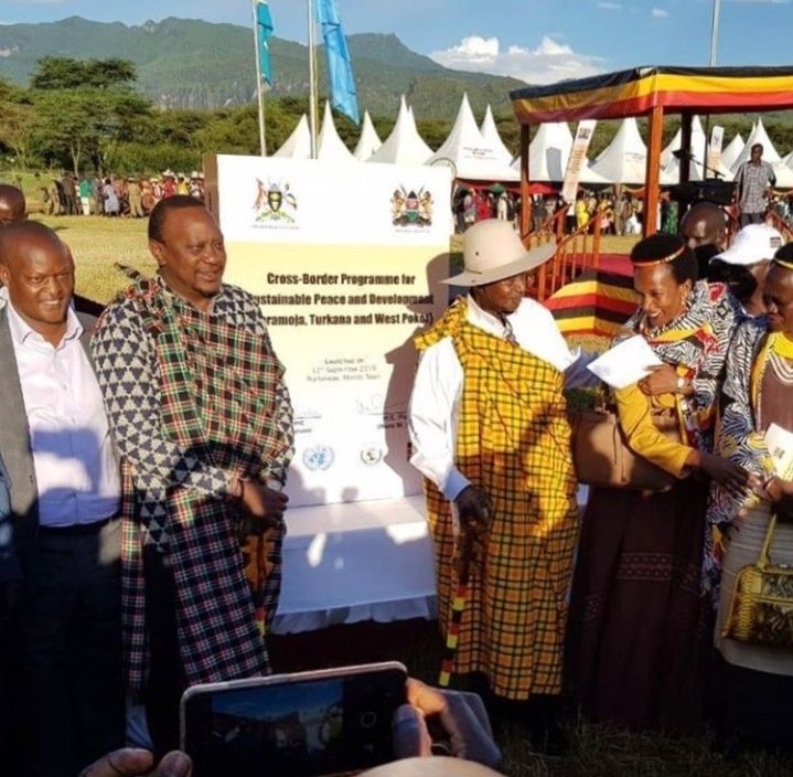 GlobalPeaceKeny's tweet photo. @UnKenya @realDanielJuma @sidchat1 @GlobalPeace @AminaJMohammed @EugeneLWamalwa @adoniaayebare @RMalango2015 @UNDPKenya @UN_SDG We at @GlobalPeace congratulate the #UN family @statehousekenya & @KagutaMuseveni for the 13th Sept. #Muoroto MOU signing detailing the framework for the implementation of the joint Kenya-Uganda Cross border program for the Karamoja cluster for Peace & Development. #GlobalPeace https://t.co/hW1IwK4n2s
