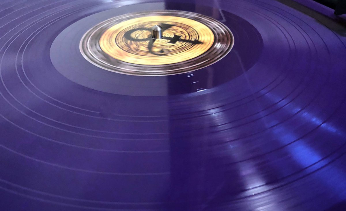 gingermanmusing's tweet photo. It’s a purple kind of night... #Prince #VersaceExperience #Vinyl https://t.co/Oj0t43T9gg