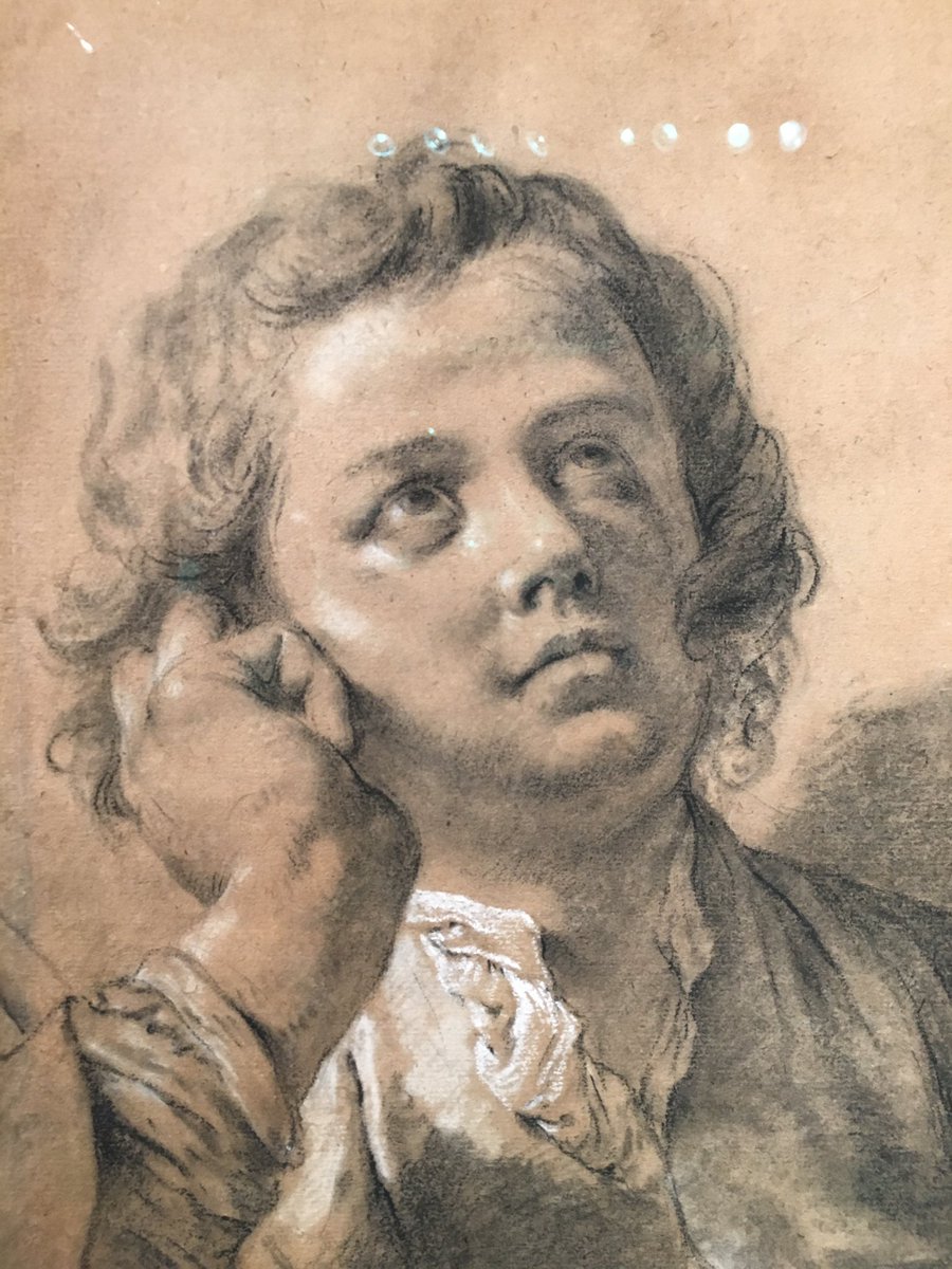 Guiguiii94's tweet photo. Ouf ! Quelques dessins anciens à la Biennale grâce au stand #GraphikArt : un ravissant jeune homme par Piazzetta, ce vaporeux Fragonard très rapidement vendu et des nobles vénitiens caricaturés par GD Tiepolo. https://t.co/bPK0moZu0T
