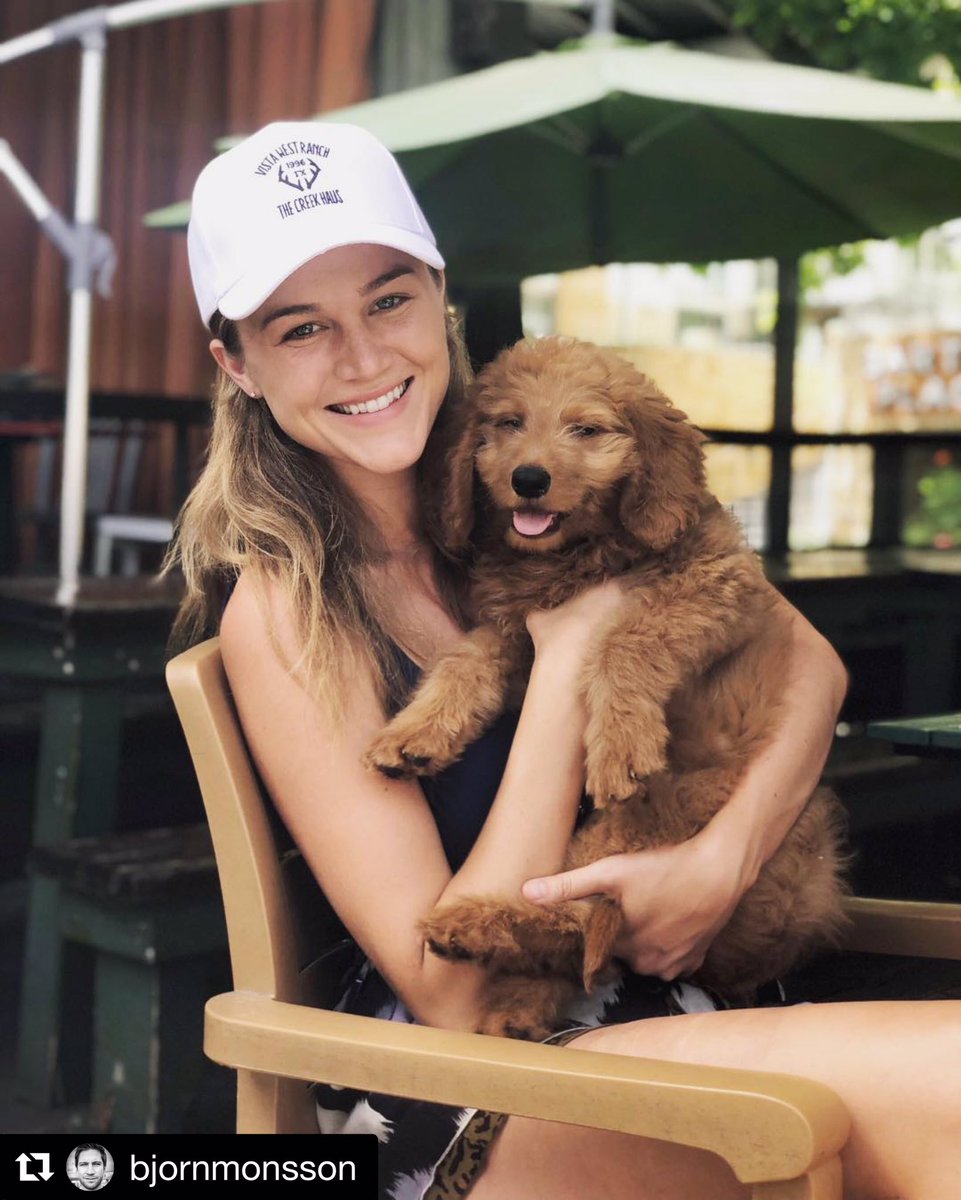 Did you know <a href="/UncleBillys/">Uncle Billy's</a> Brewery &amp; Smokehouse is a #dog-friendly joint &amp; that #Saturdays are #DogDays w/doings by local canine companies? Bring your four-legged friends out for a day on the patio w/eats, drinks, &amp; free doggy treats. 📷 #Repost <a href="/bjornmonsson/">Bjorn Monsson</a>
Mr. Steal Your Girl.