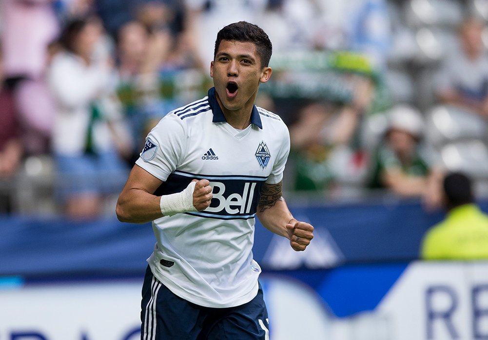 WhitecapsFC's tweet photo. 🚨 CONTEST ALERT 🚨

We're kicking off 12 days of GIVEAWAYS with number 12 himself.

RT for a chance to win a signed Fredy Montero jersey!

Save 12% on 2020 season tickets: https://t.co/GbrsDYchWA https://t.co/l6GMYmKms7