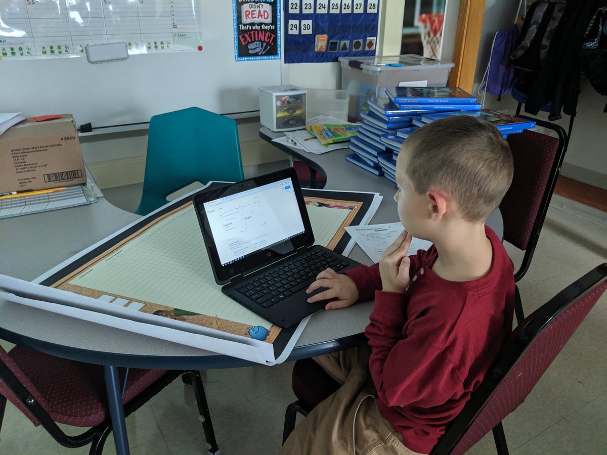 ParkersTribe4's tweet photo. S: What does Yangtze mean in English? Can you tell me? 
T: No, I can't
S: Can you find out?
T: No, but you can...What would you use to find out?
S: *thinks* Well, I could use Google translate. 
S: Woah it has two names and means long river
*Golf Clap* #ISTEknowledgeconstructor https://t.co/KMskVIJaWO
