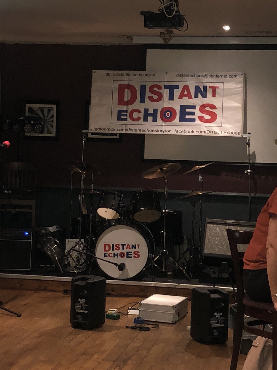 Sjluton's tweet photo. Should be a good night. #wigmorearms #distantechoes https://t.co/9NJDVe4UDJ