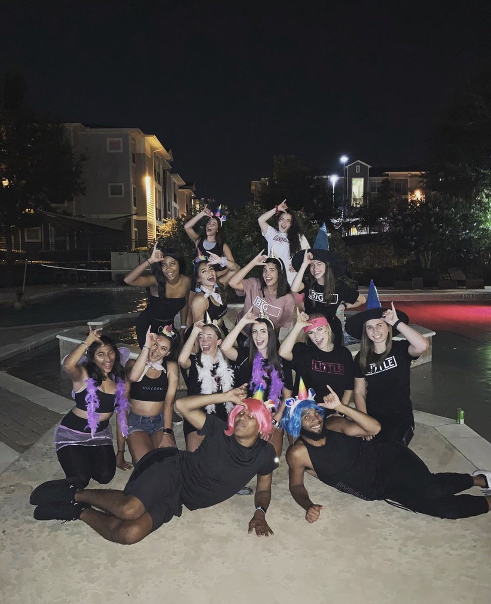 VilleConnection's tweet photo. We love to see our residents enjoying the pool! 🌊
•
•
•
•
#TheConnectionSHSU #LiveTheConnection #SHSU #LiveStudyConnect #LoveWhereYouLive https://t.co/3oHesfZXuZ