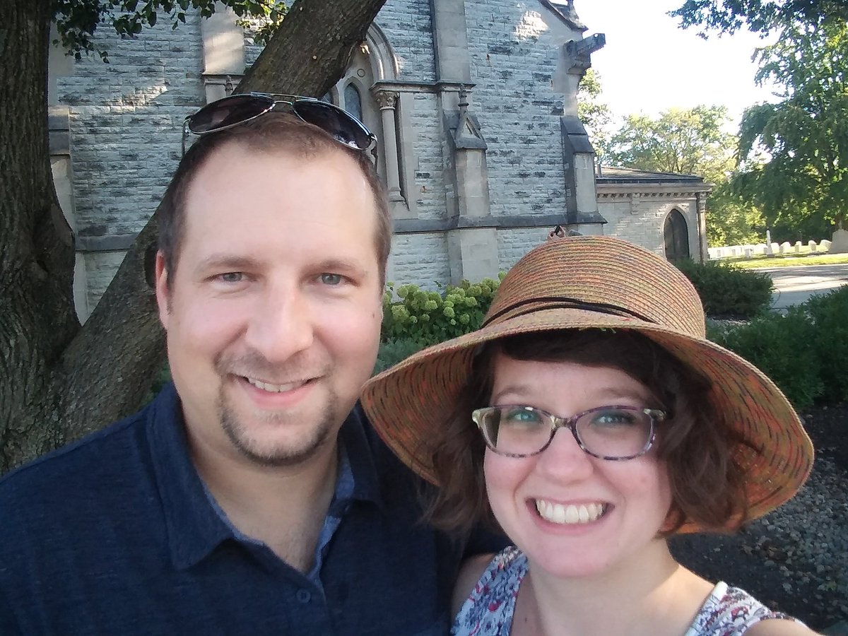 MrsLaCanne's tweet photo. A tourist in my own town! Touring Crown Hill Cemetery tonight! #historyisallaround https://t.co/5OSjgLYrMN