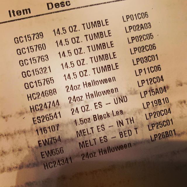 PhillyCandleMan's tweet photo. Latest @goosecreekcandle haul. See those Halloween candles? Stay tuned as I think you’re going to like this 🎃👻 #goosecreekcandle #goosecreekcandles #goosecreek #candle #candles #candlereview #halloween #halloweencandle #vlogger https://t.co/t5W7m2iSDR https://t.co/HqQS201weY