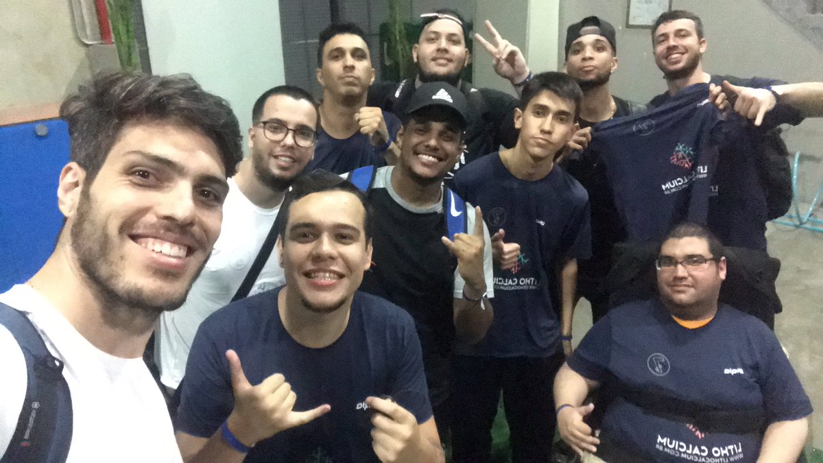 cafecomemersan's tweet photo. Classificados! Amanhã tem mata-mata! #setenaglobal #vemprasete https://t.co/QYvxAEzAkG