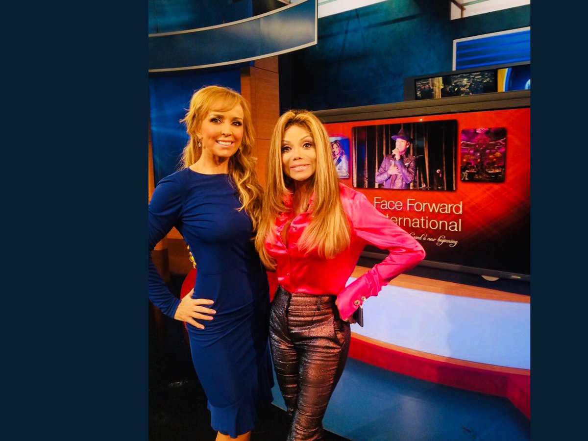 La Toya Jackson tweet media