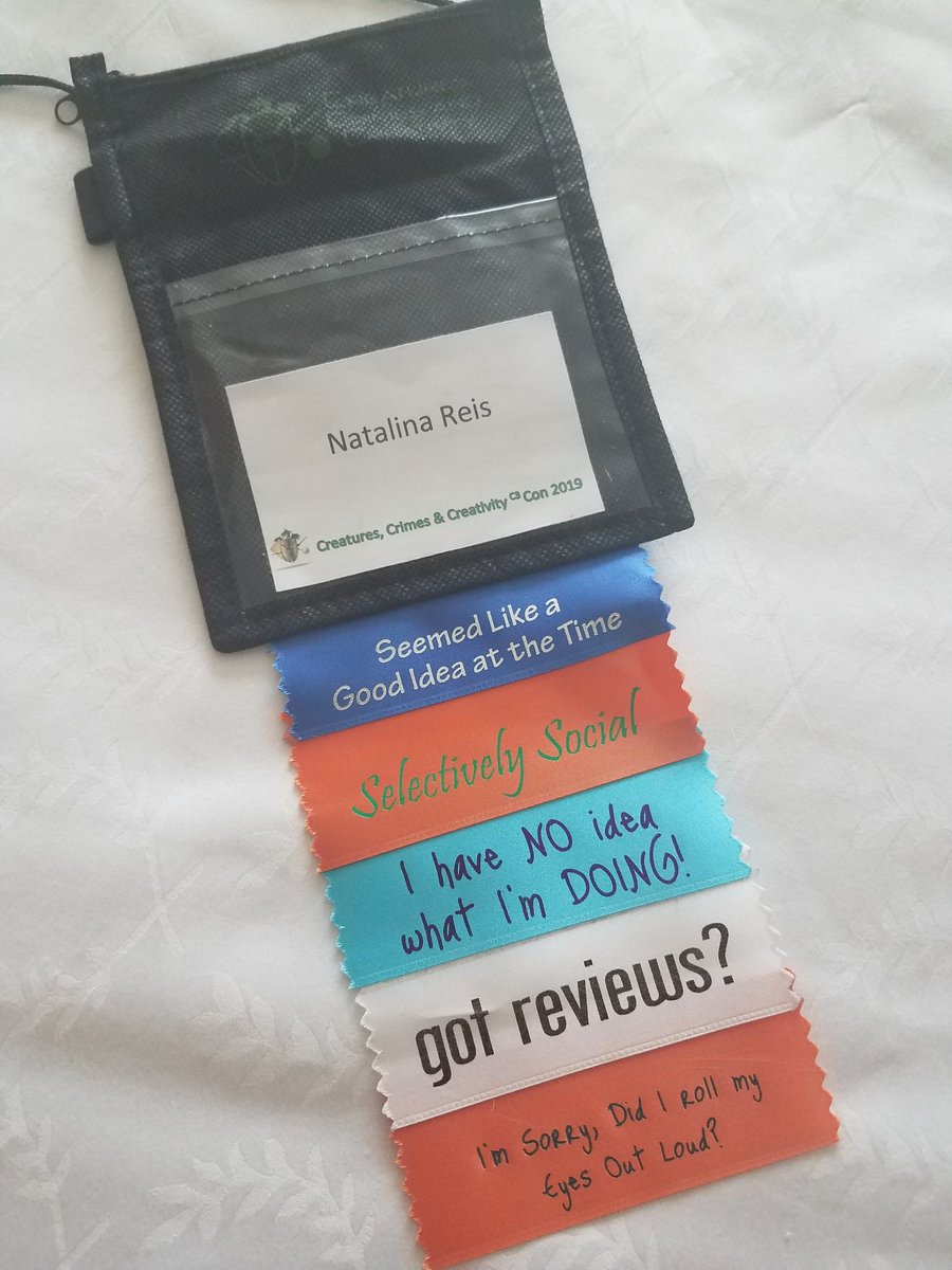 TichaB's tweet photo. #mdc3con Can't believe the weekend is almost over๐ https://t.co/wqY7XUpCEZ
