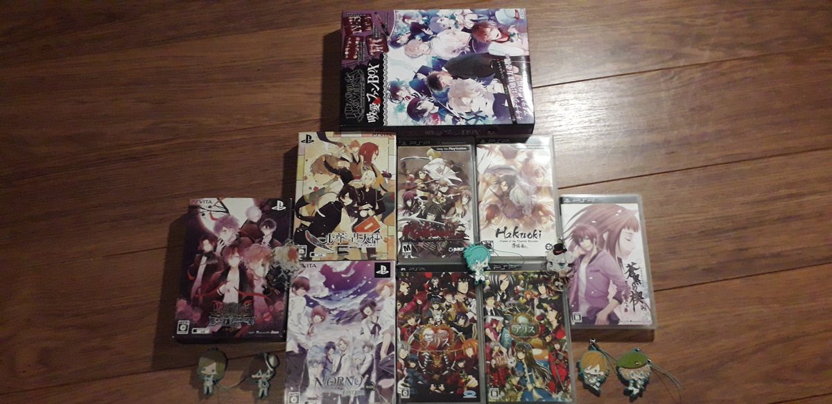 Coralie_Otome's tweet photo. Hehe la collection s'agrandit au fur et ร mesure โบ
#otomegame #OtomeArmada #postyourotomeshrine #ใชใใกใคใ #diaboliklovers #moshikami #blackwolvessaga #norn9 #collarxmalice #periodcube #meikoi #hakuoki #niladmirari #ใใผใใฎๅฝใฎใขใชใน https://t.co/PuksoBLi3y