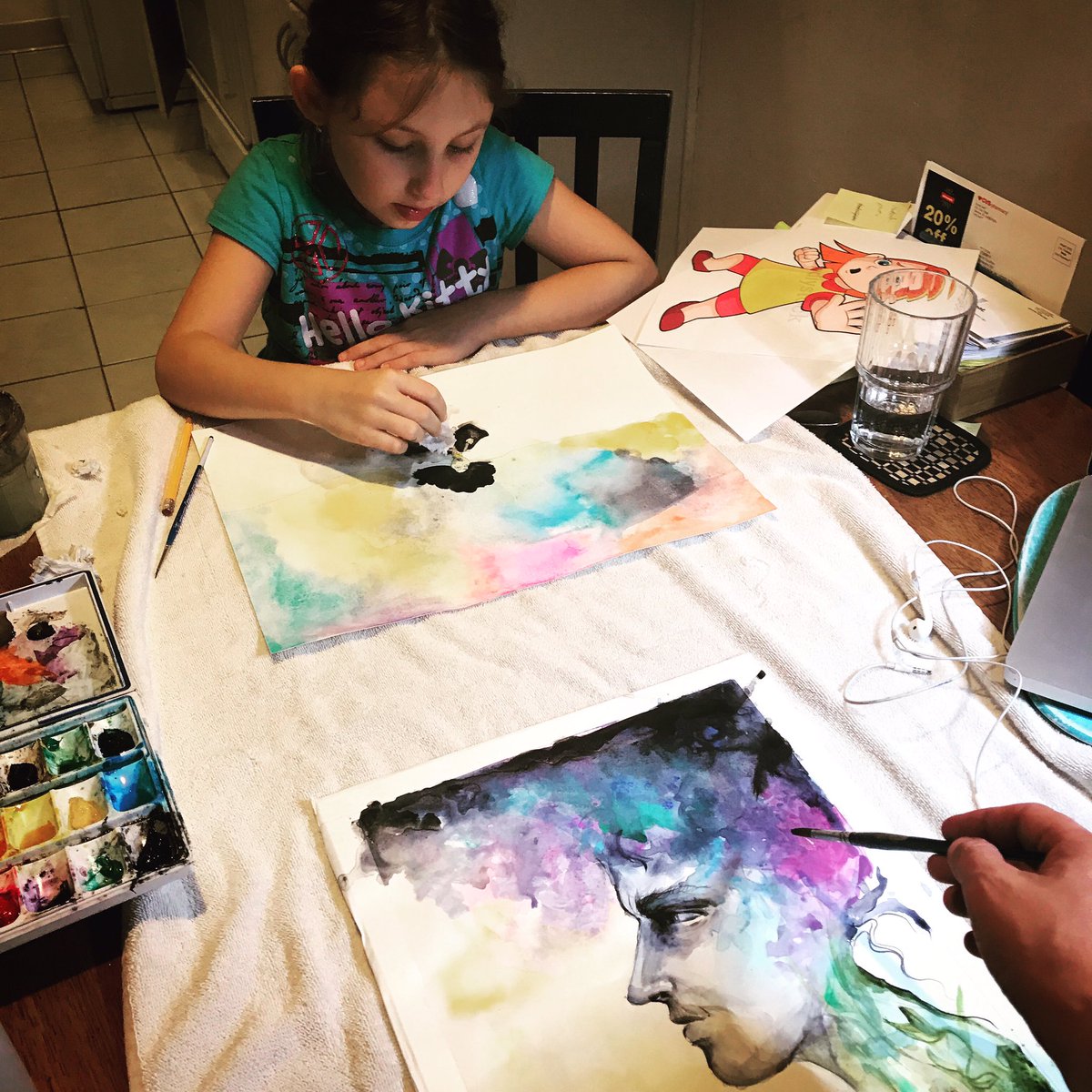 AnaTourian's tweet photo. Today I’m working side by side with little Emma 🥰 #girlsday #tarot #divination #tarotproject #mommyandme #watercolorart https://t.co/AsSjdWWJeM