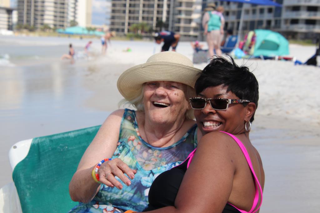 LTCrevolution's tweet photo. Our residents are enjoying their time at Panama City Beach. At Signature, long-term care doesn't mean lifechanging experiences end. ☀️ https://t.co/LxpmrbeNZC