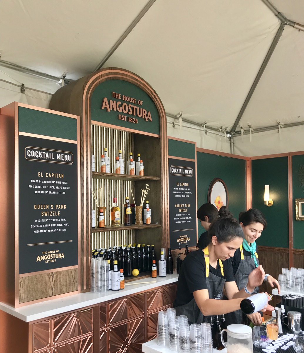 AngosturaHouse's tweet photo. Hey, @feastpdx! Looking for the perfect cocktail to pair with your food? Come sip with us at The Big Feast! Today, we’re slinging El Capitans and Queen’s Park Swizzles until 5pm, with a brand new cocktail menu coming your way tomorrow 😎 #feastpdx #feastportland #ANGOSTURA https://t.co/sl5bPuWVSU
