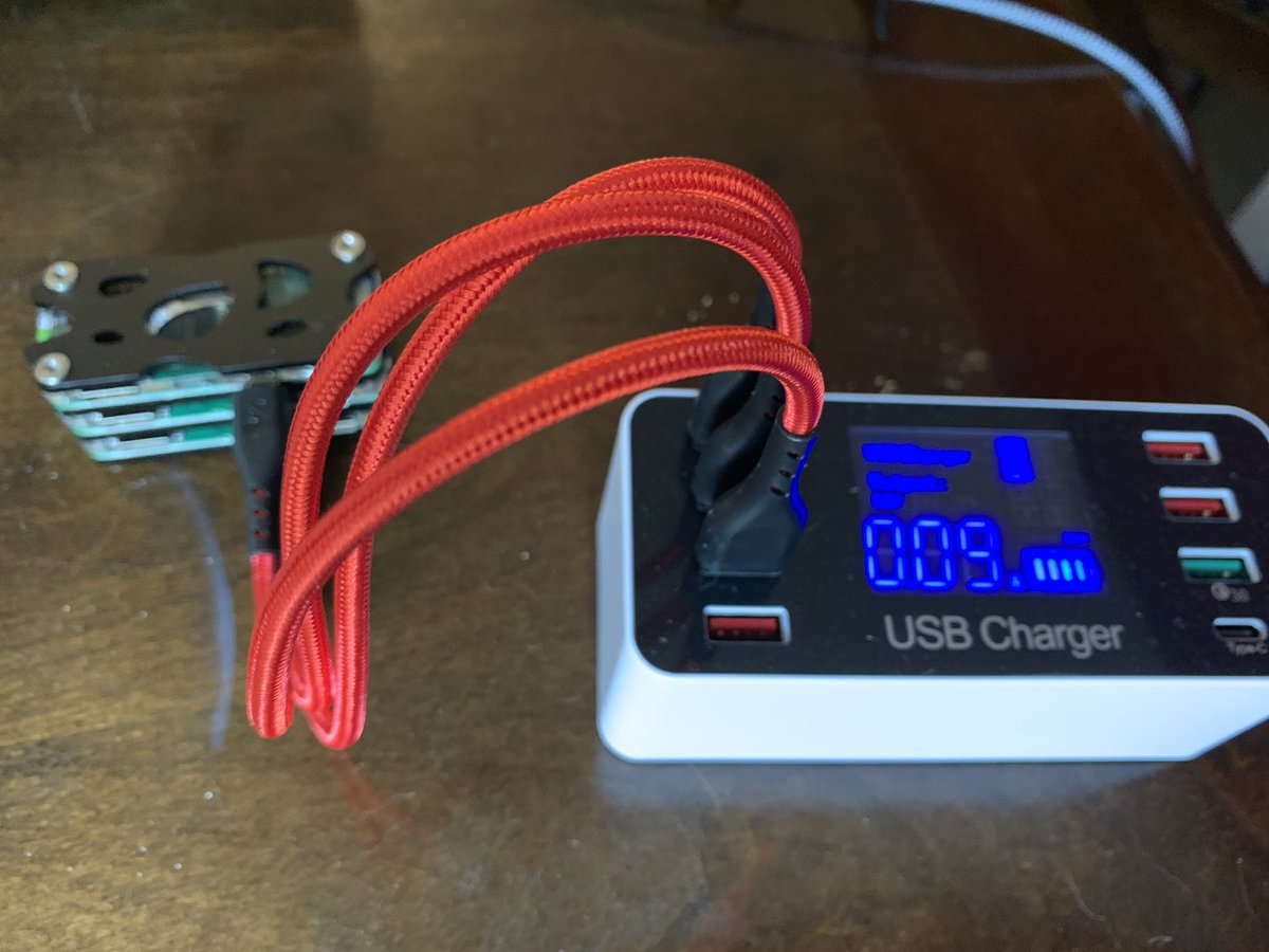 ClassicGamerTWR's tweet image. Three small form factor PCs, each for the price of a #RaspberryPi? Perfect #VGFHaul for my #MiniDataCenter project! 

1 #Udoo board for a #FreeNAS server
3 Pi Zeros for small containers 
3 Lenovo PCs for larger containers 

Put it all together for some #Docker fun!