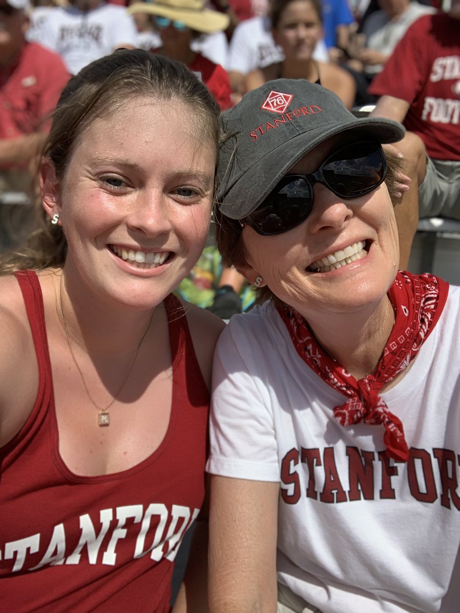 molz19's tweet photo. Out here melting and cheering on @StanfordFball #GoStanford https://t.co/8Bq8mSFqih
