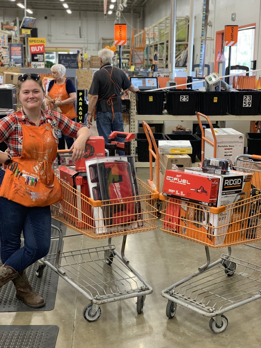 That’s right, $2100 recovery thanks to great associates. Awesome job to our middleburg team. <a href="/JohnsMinnie/">minnie owen</a> <a href="/AlgerChadd/">chadd alger</a> <a href="/6935Depot/">6935 Middleburg Home Depot</a> @THD6935 <a href="/RayBoyett6935/">Ray Boyett</a>