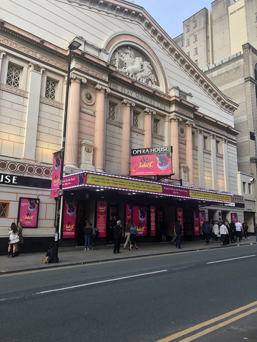 One of the best things I have ever seen💗<a href="/julietmusical/">& Juliet UK</a> <a href="/MiriamTeakLee/">Miriam-Teak Lee</a> <a href="/gracemouat/">Grace Mouat</a>