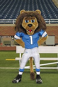 rysbread1's tweet photo. @DanLeach971 need to get rid of Roary! Need a new look and it need to be ferocious! Not dopey! https://t.co/yjcF3mGcpg