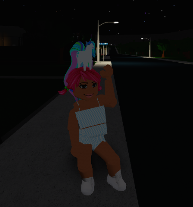 How To Use New Emotes In Roblox