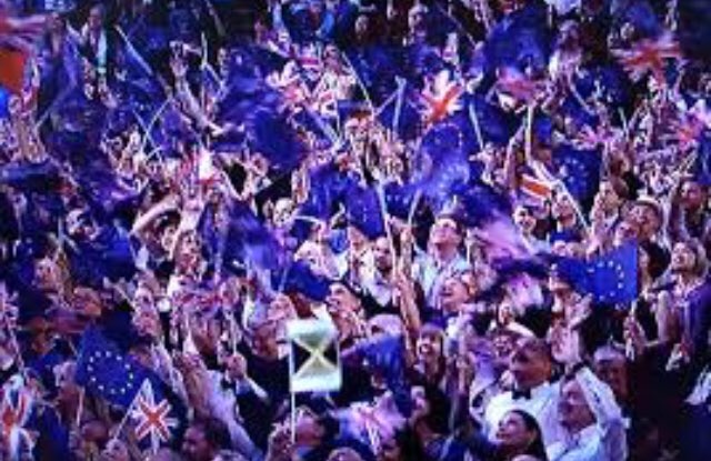 Well done @EUflagmafia #ThankEUForTheMusic #AlbertHall #LastNightOfTheProms