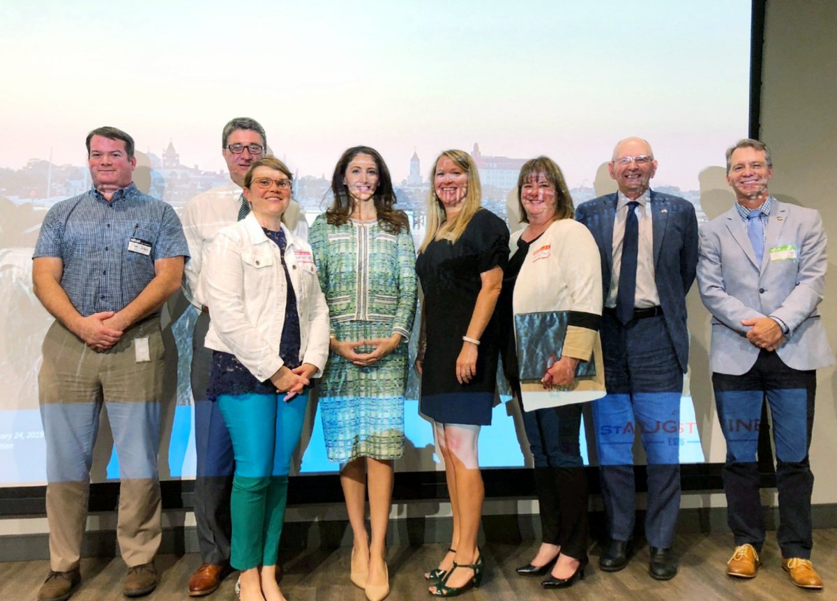 JuliaNesheiwat's tweet image. Great to meet with community leaders in #Jacksonville and building on local #resilience initiatives. #CityofJax #USGBC #NEFlorida #climate #flooding