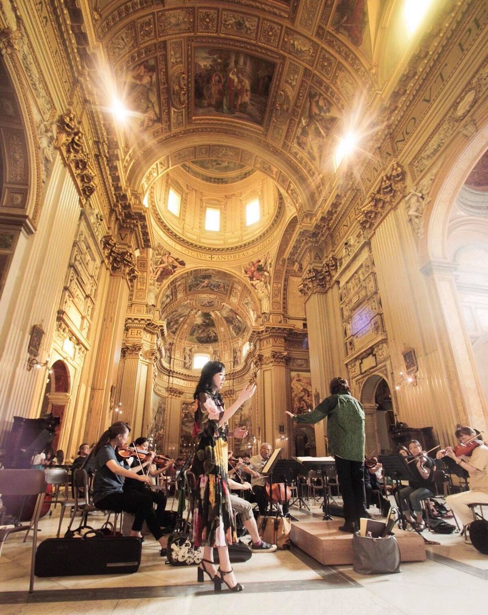 オペラトスカの第一幕の舞台、sant Andrea della valle でのリハーサル終了。なんと美しい響き
