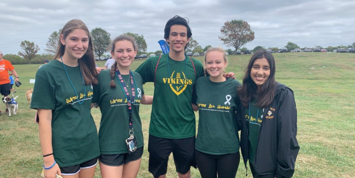 Lvhs Peer tweet media