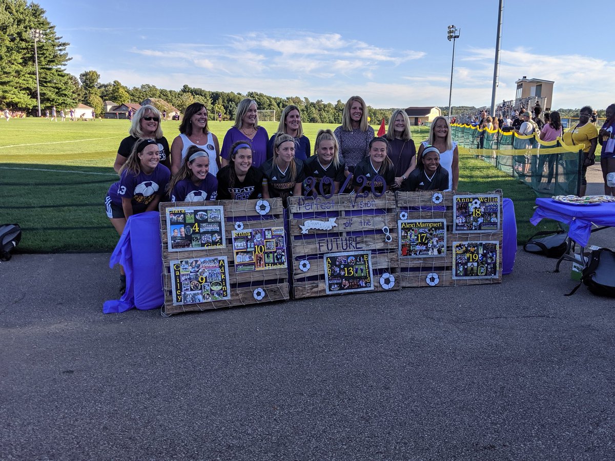 Thank you to our senior girls soccer players for all they have done for our program. Also, thank you to their parents for all the ongoing support during their careers. What a great evening for our "Senior Celebration" after a 5-0 win over Van Buren.