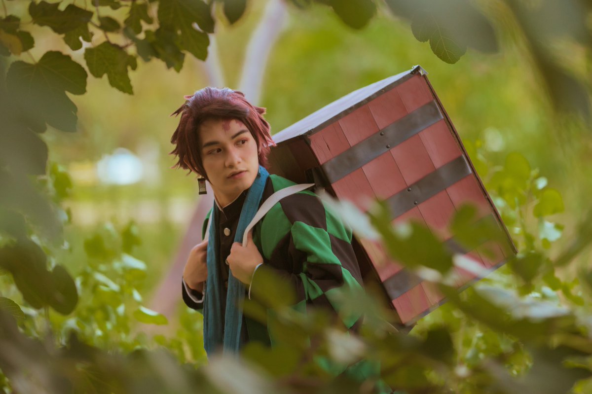 Daasuuutinn tweet media