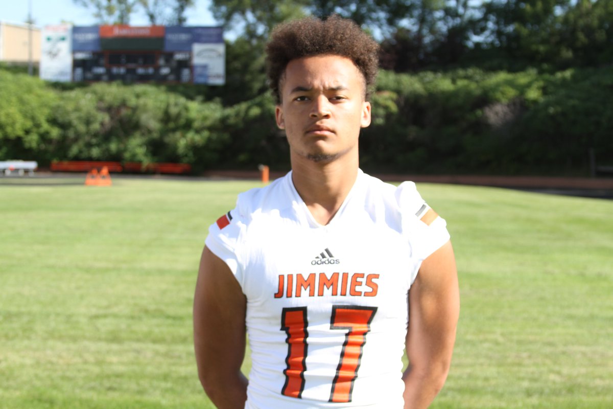 JimmieAthletics's tweet photo. Congratulations to Garrett Mitchell for tying a @JimmieFootball single-game record with 3 TD catches in today's game at Hastings #GoJimmies #JimmiePride https://t.co/gkcnzXflxS