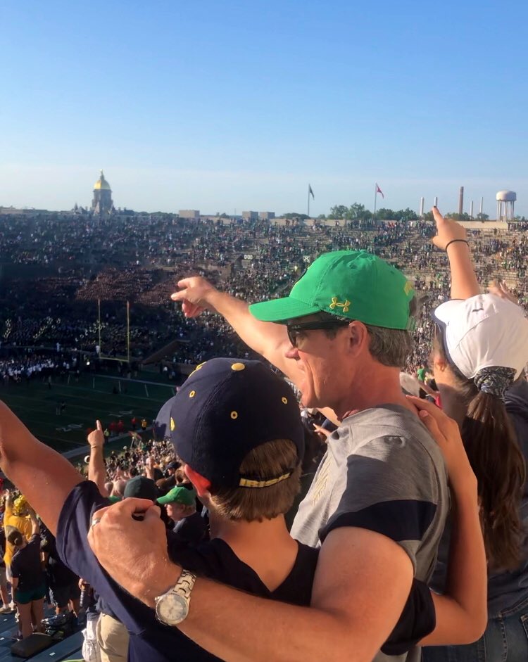 EmmaFuhrmann's tweet photo. 66-14 @NDFootball ☘️✨🙌 #GoIrish #BeatLobos 

SHAKE DOWN THE THUNDER 🏈 https://t.co/Ph6HdSUaIS