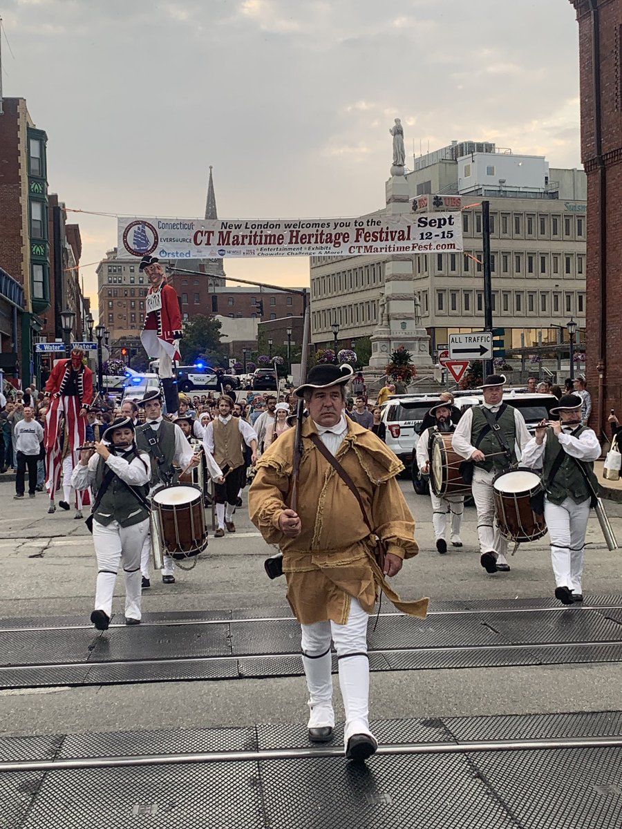 NLMayorMikeP's tweet photo. @NLCT seeks its revenge tonight on the traitor Benedict Arnold @newlondonmainst @ChamberECT https://t.co/PKyPryMuQ0