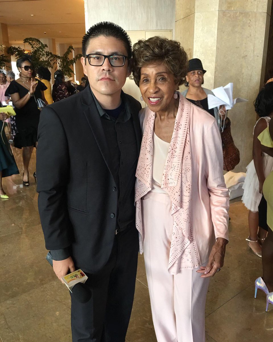 joseduran619's tweet photo. Marla Gibbs, Essence Atkins, & others were honored today at the 22nd Annual First Ladies High Tea in Beverly Hills.
I spoke to the honorees on the red carpet for #myKEEtv Caribbean Talent Network.
#Legends #Icons #FirstLadiesHighTea https://t.co/MGK3IhluF3