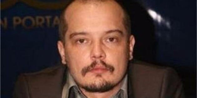 Emreesama's tweet photo. Lisedeyken Burak Deniz gibi olmayı beklerken tam tersine Arda Kural oldum. Hiç bişey olmasada kesin bişey oldu başka bi açıklaması yok. https://t.co/Bei2OYPEXe