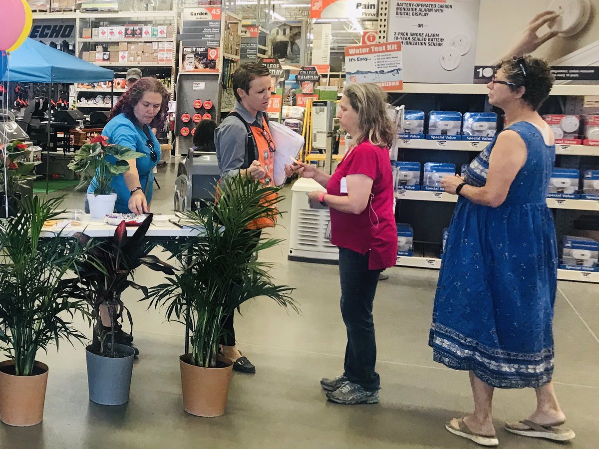 John_Garner0638's tweet photo. Countertop event in Tehachapi today! Driving service!! https://t.co/AgDn6Y2FWE