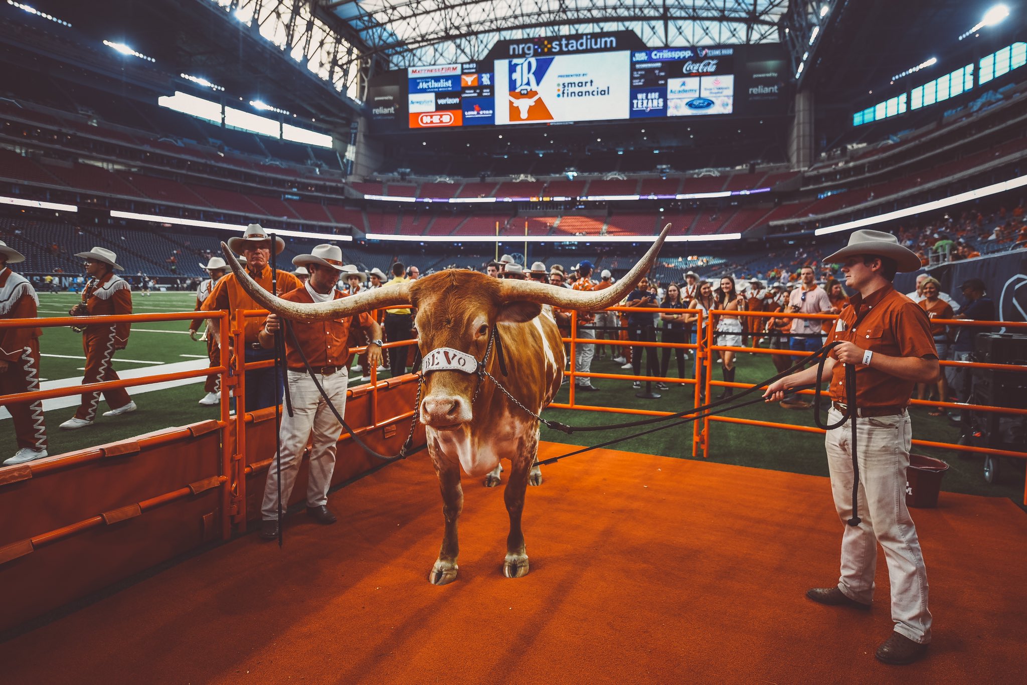 EEdiylaWkAEBT2D.jpg:large