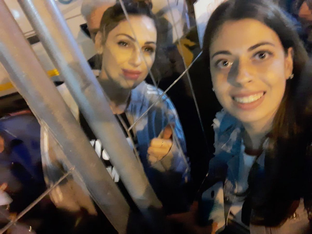 Arianna2334's tweet photo. "Finché resta in piedi l'allegria" @_AnnaTatangelo_ 🎼 #grazieditutto Ti voglio un bene immenso😘❤ https://t.co/Sp391TQNzN