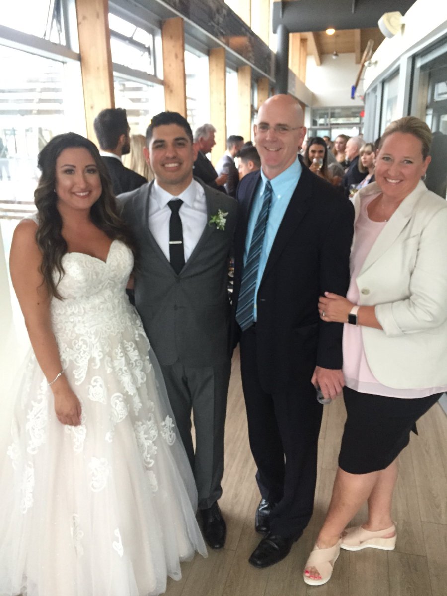 SUNGODPhysio's tweet photo. Congratulations to our loved Jasub &amp; Karlie! https://t.co/LYeWSYQt74