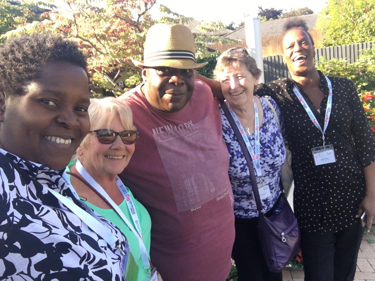 Michael_Thawe's tweet photo. When you connect on a level playing field then you can take your whole community along with you on a journey of self empowerment and improvement. Bless my sister's @dvtsopo and Jade who are both brilliant community leaders in Welsh House Farm. #Connects19 👊🏿 https://t.co/YVJnl2VodT