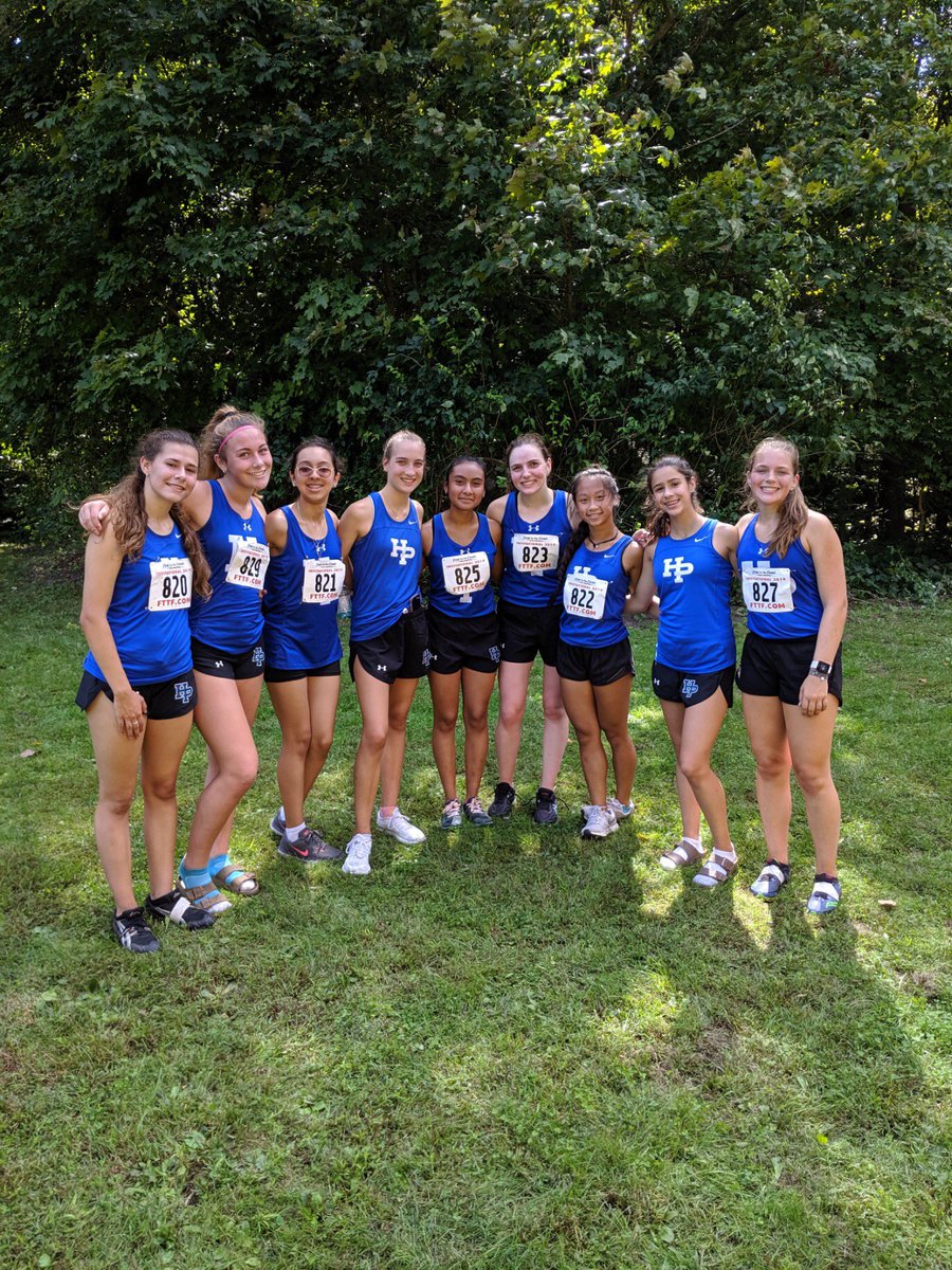 Great weekend in Peoria, PR’s all over the place. 9 runners=9 PR’s. Led by one of our senior captains. Michelle Nava. #hpgxc #peoria Go Giants!!!