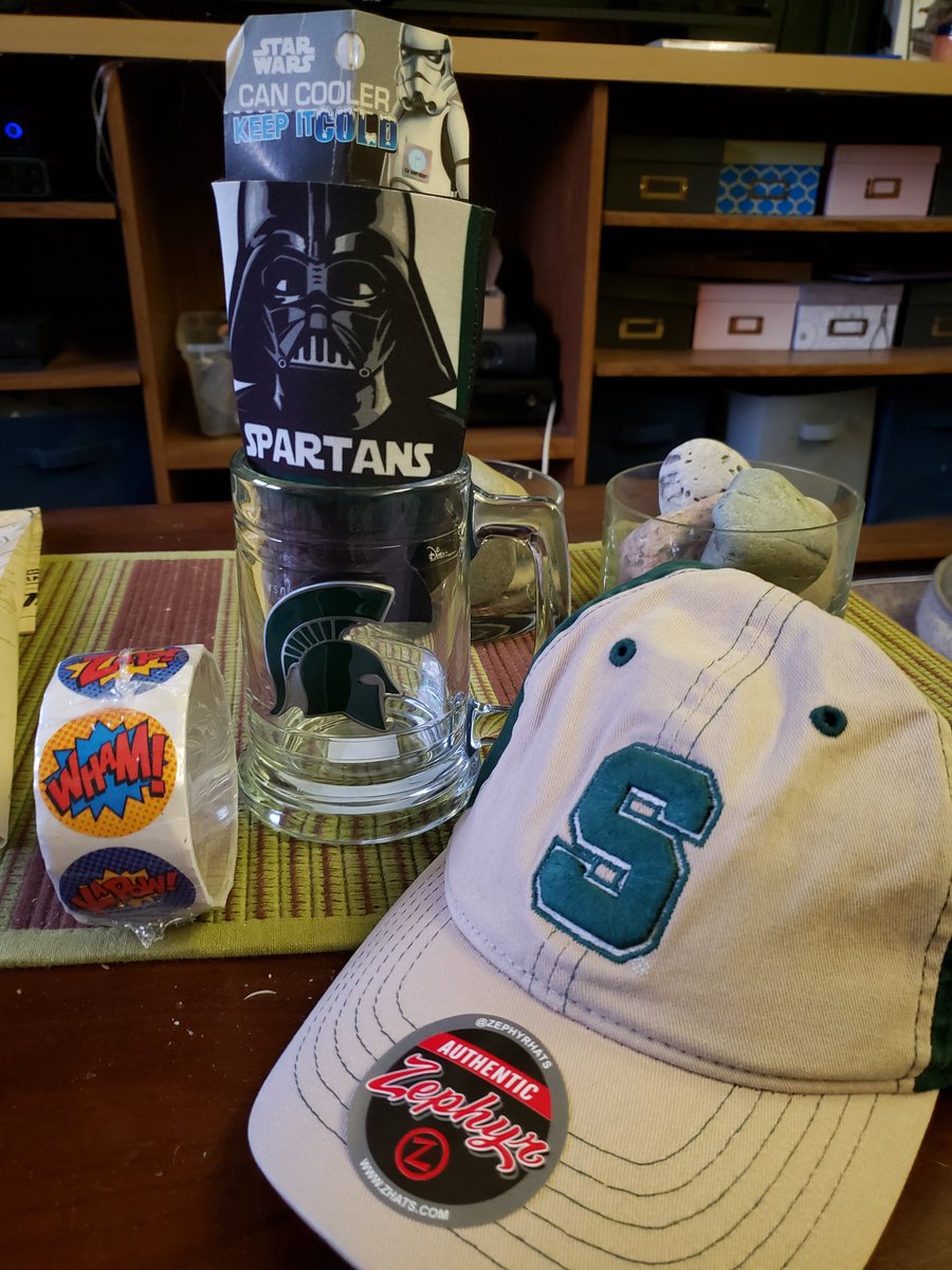 davidelgin's tweet photo. #secretohana has been very good to me. Go Green! https://t.co/Na9fSiBoiY