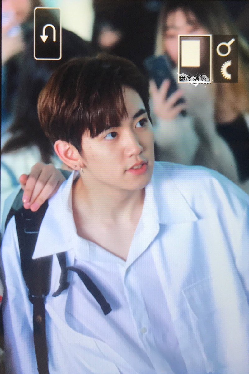 Dafuちゃん Semi Ia Day23 マシホに似合う色は黒と赤のコンビと思う 好きな服はその色のコンビがあったかなぁ Color That Matches Mashiho Are Black And Red At First I Thought Purple But He Looks So Good In These Colors