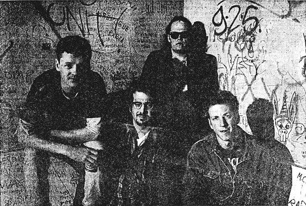 AndFeedback's tweet photo. Includes the obligatory Sonics cover--"He's Waiting", in this case. And man do they do it justice. Get the party started, put on "Wrecker!" and tap that keg! #MonoMen #GarageRock #Guitar #Loud #RockAndRoll #Bellingham #1990s #EstrusRecords #Punk #PunkRock #Grunge #Beer #Drinking https://t.co/lNeRtBEEAP