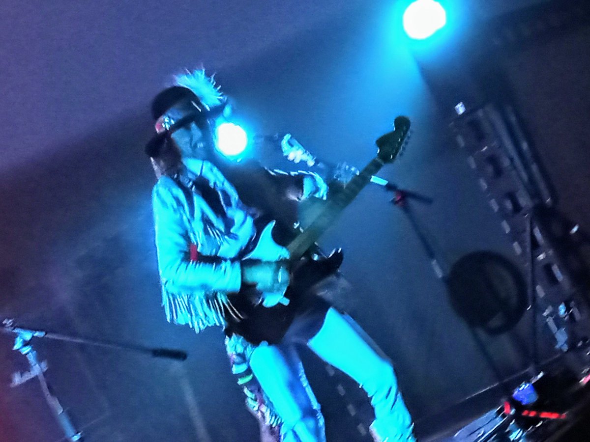 CAMontgomery1's tweet photo. THANK YOU #RandyHansen #PurpleHazeExperience for channeling #JimiHendrix @Wisdome_LA #DowntownLA #DowntownArtsDistrict last night! It was totally groovy psychedelic and a thrill to dance sing and remember Jimi! I'm still smiling #MyDayInLA #LosAngelesMusic #VIPPass #LifeIsGood ❤️ https://t.co/updWOzKG7n