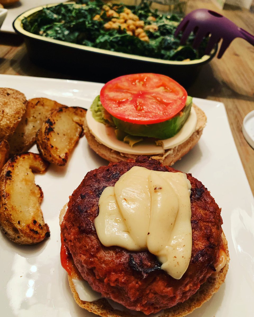 Amazing dinner made by my husband 🌱 <a href="/BeyondMeat/">Beyond Meat</a> burger with potatoes and kale salad 🥗 #whatveganseat #beyondthemeat #plantbaseddinner