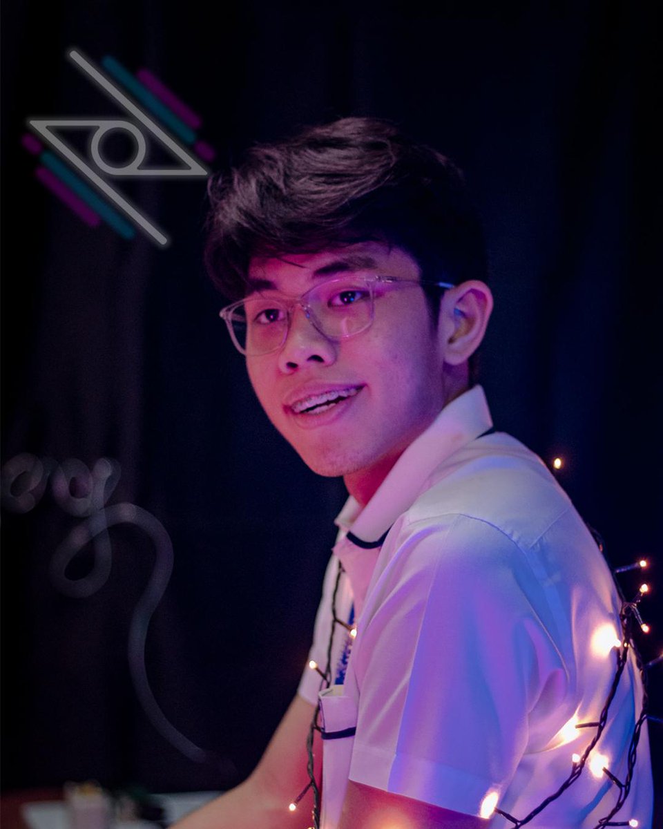 QCSHSTheEye's tweet photo. Kitakits po bukas ❤️📸
- Niko Feliciano, Head Photographer https://t.co/b453pw39Ol