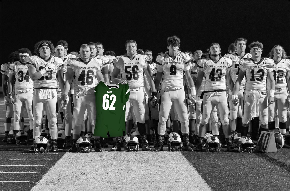 adamburkhart_'s tweet photo. a year without you bro. i think about you every single day. you made everyone’s life complete. you were the best soul i’ve ever met. you should be here today. driving drunk is the worst thing you can do. you ruin the lives for other and yourself. i love you MoMo. #62strong https://t.co/ZjNQs7l8nS